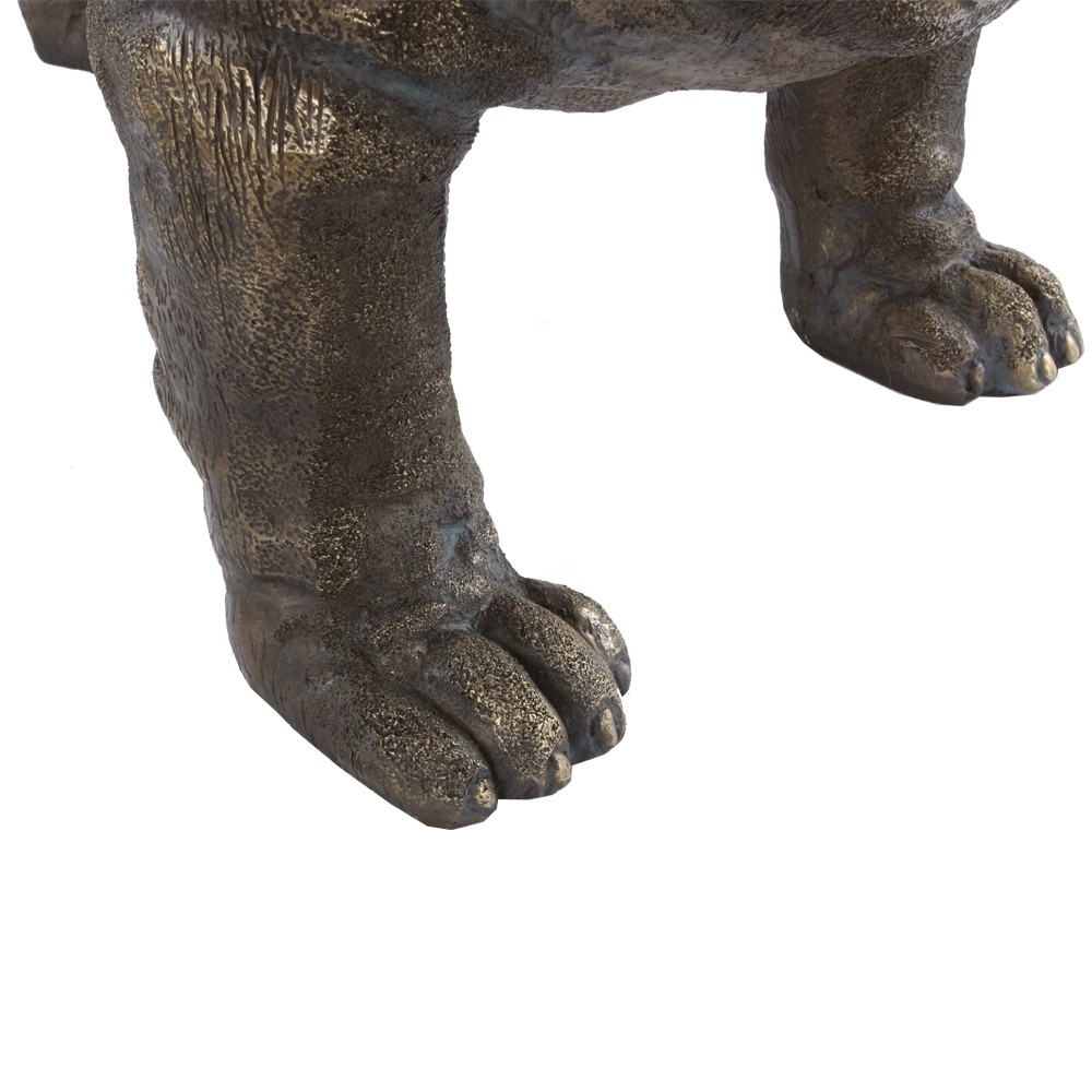 Декоративная садовая фигура Сэр Винстон Бульдог с накидкой