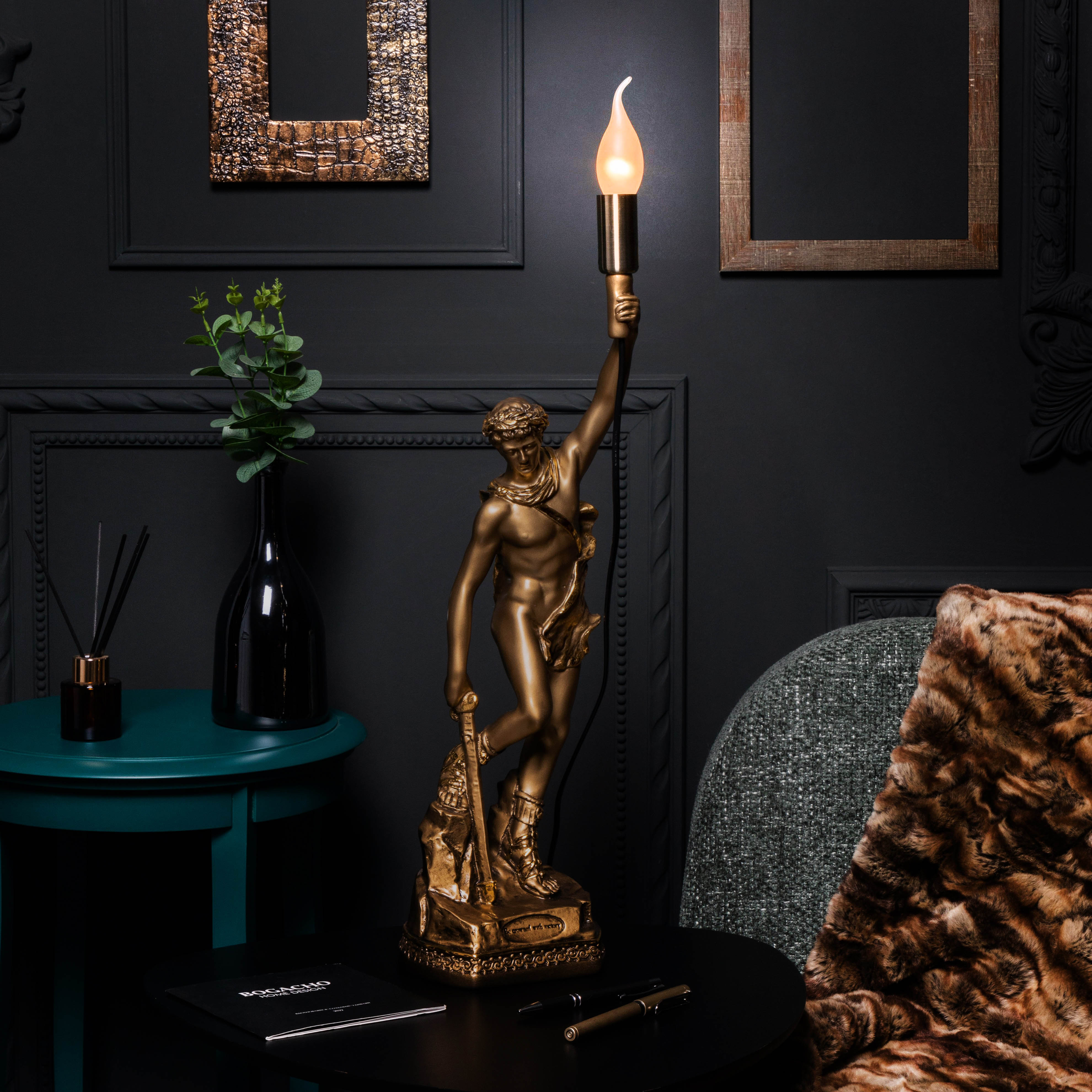 Настольная лампа Победитель