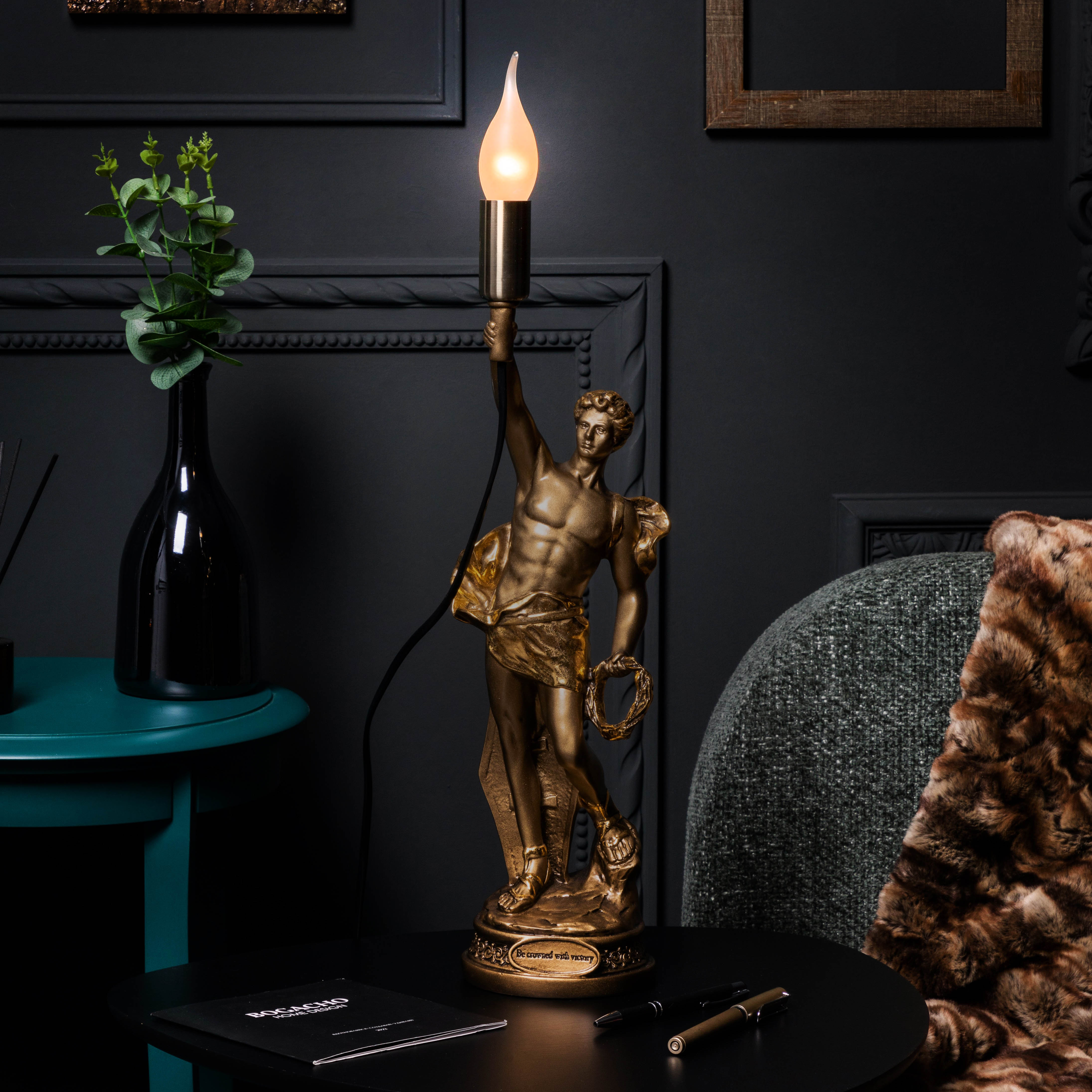 Настольная лампа Свет триумфа