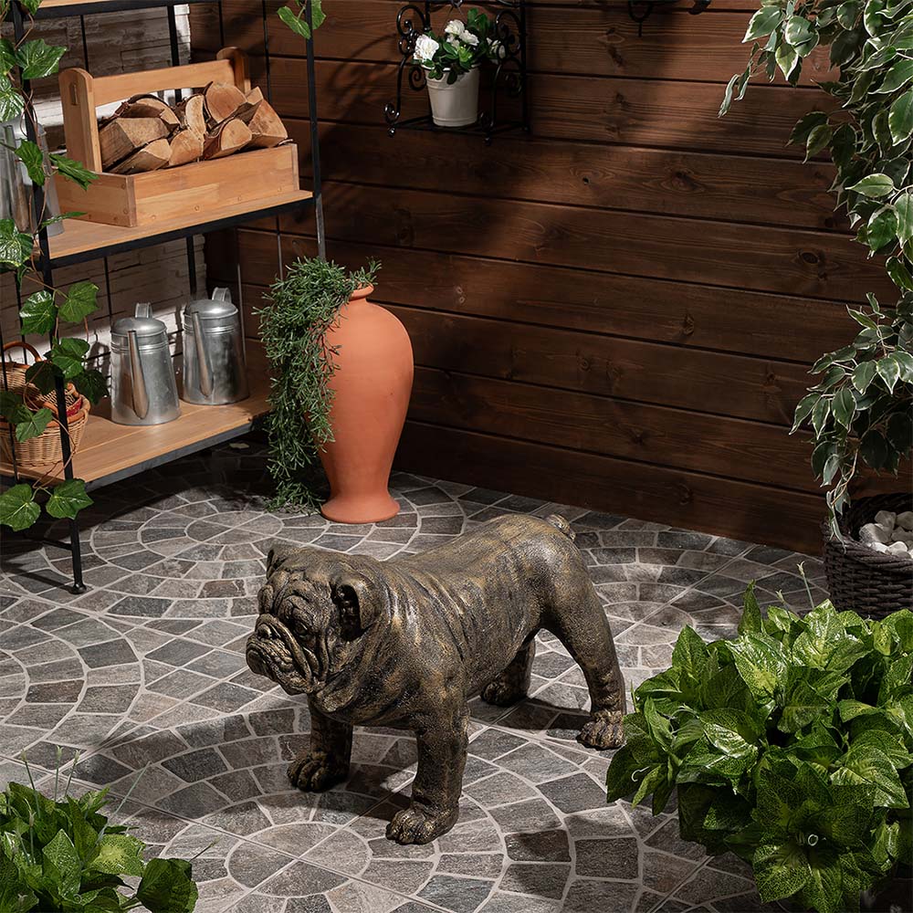 Декоративная садовая фигура Сэр Винстон Бульдог