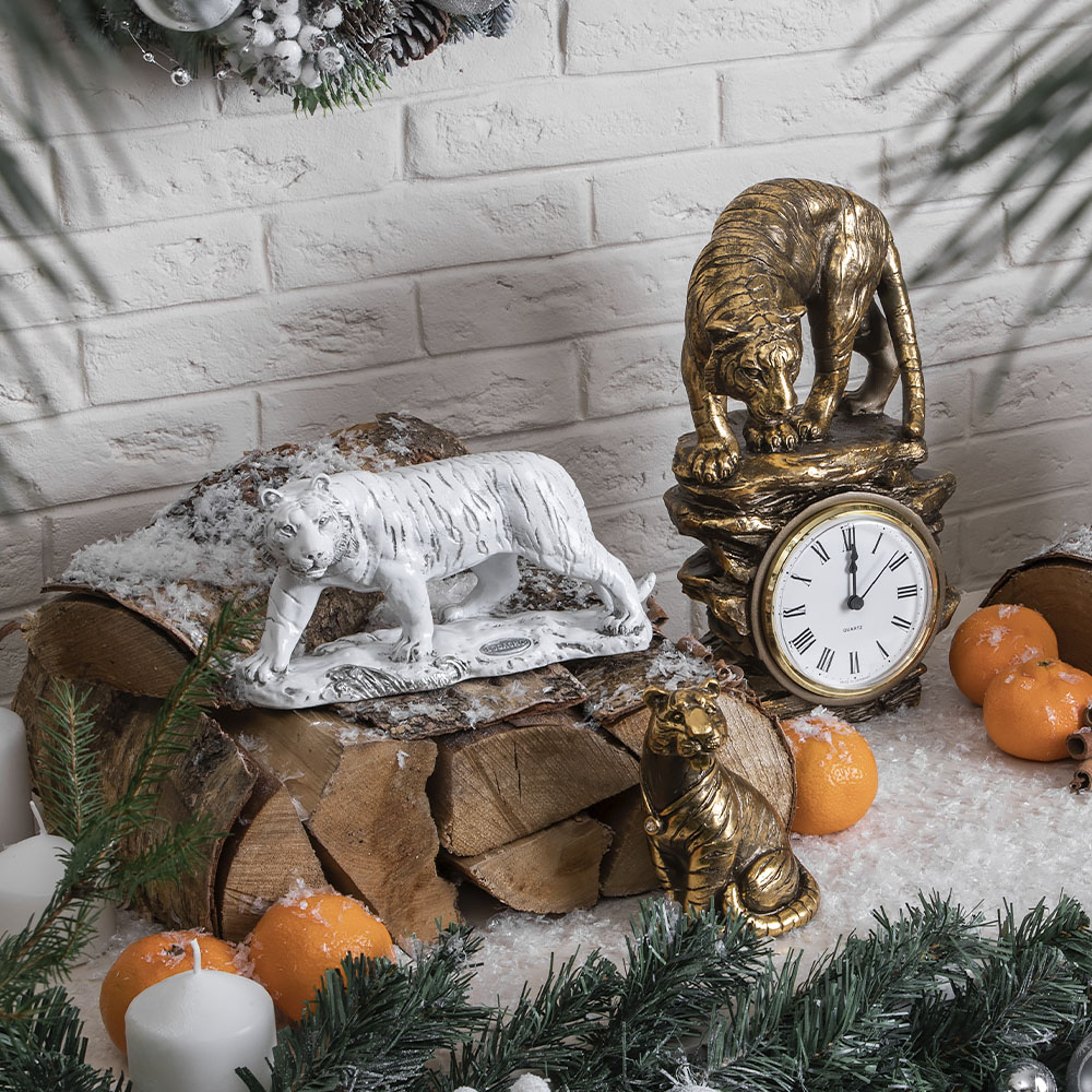 Часы настольные Тигр