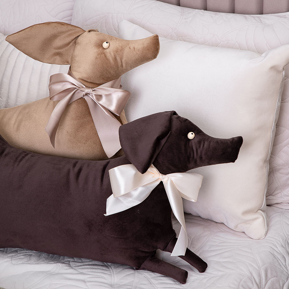 Подушка декоративная Собака Маркиз