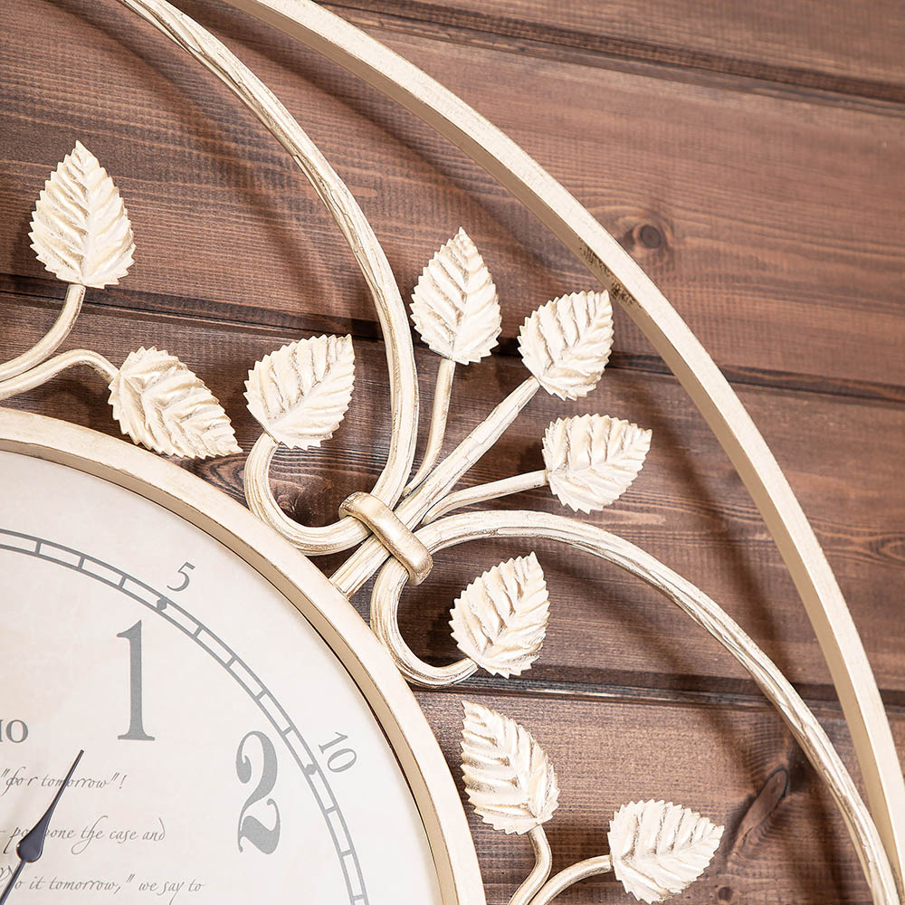 Часы настенные Старый город большие 