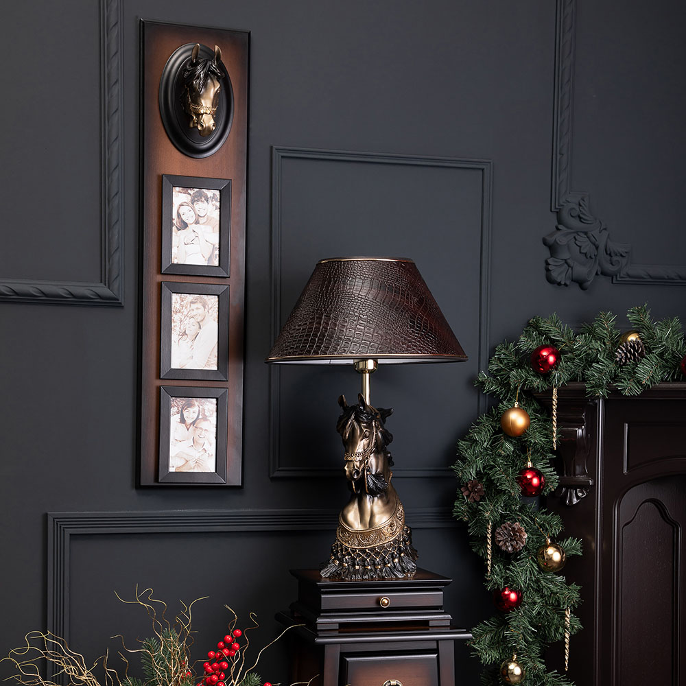 Настольная лампа с бюро Лошадь императора