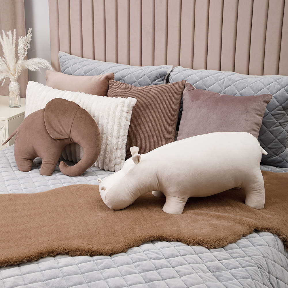 Подушка декоративная Слон