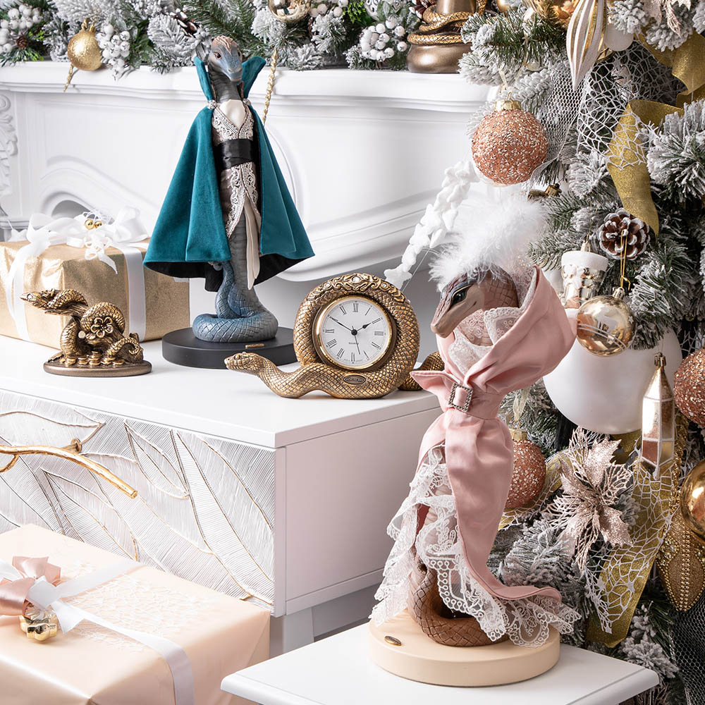 Часы настольные Змея Линда