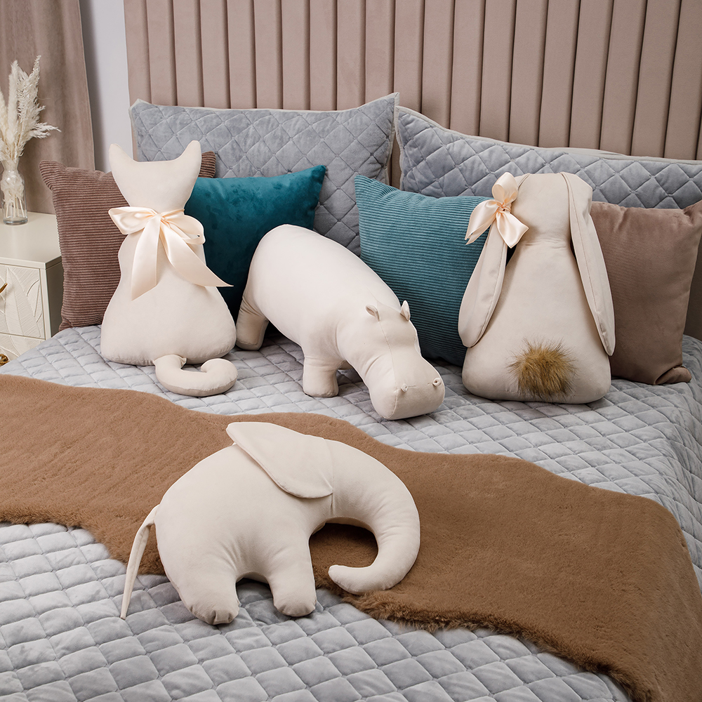 Подушка декоративная Кролик Мия