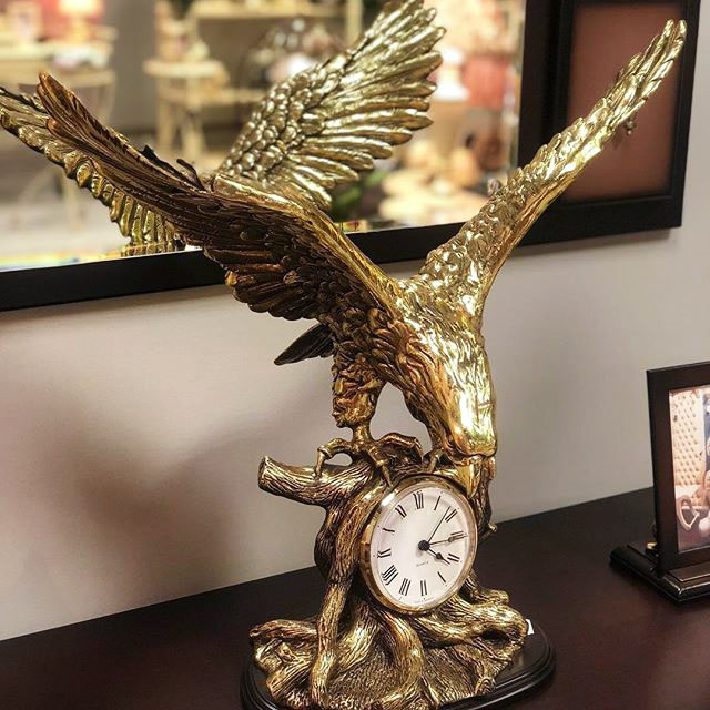 Часы настольные Орел