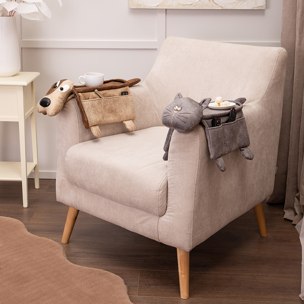  Подушка диванная декоративная Пёс